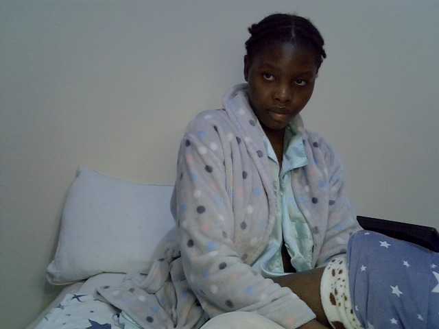 Comfort2a live cam on BongaCams