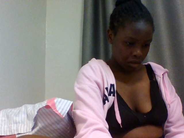 Comfort2a live cam on BongaCams