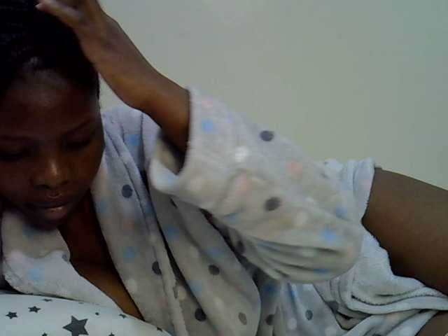 Comfort2a live cam on BongaCams