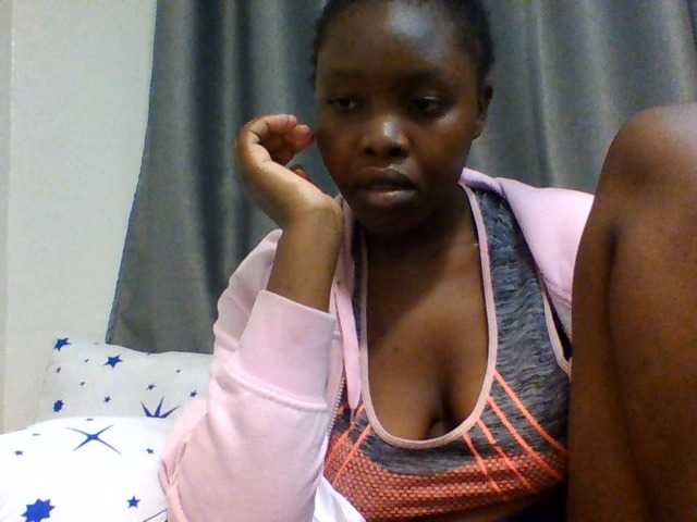 Comfort2a live cam on BongaCams