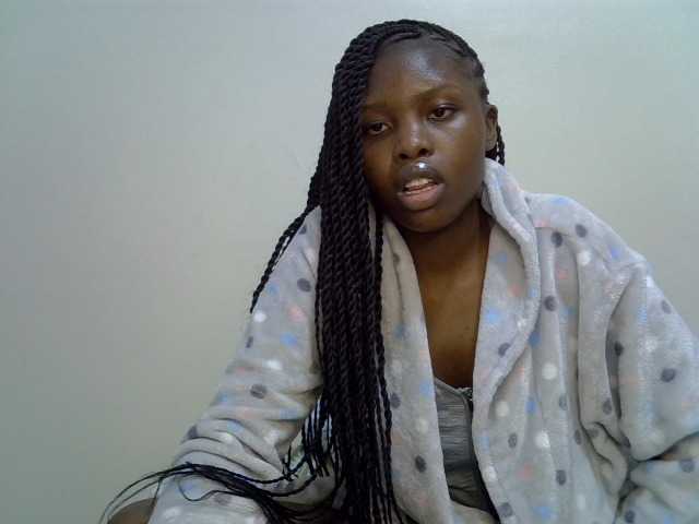 Comfort2a live cam on BongaCams