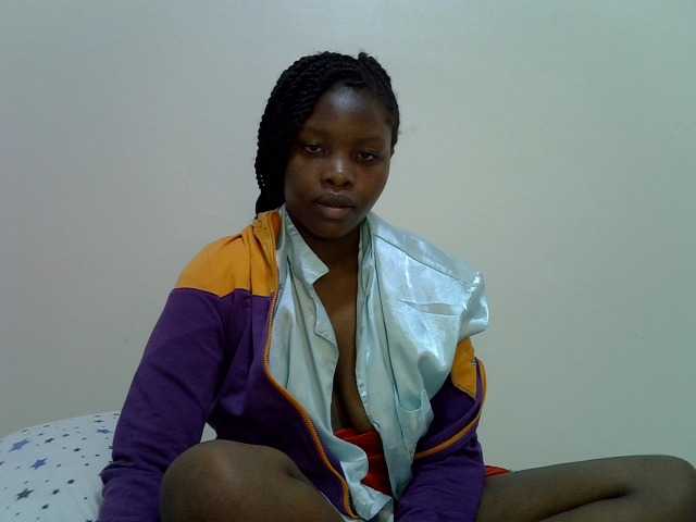 Comfort2a live cam on BongaCams