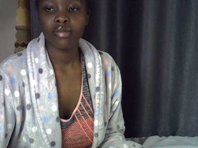 Comfort2a live cam on BongaCams