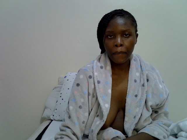 Comfort2a live cam on BongaCams