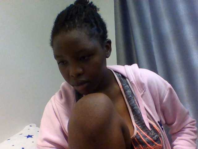 Comfort2a live cam on BongaCams