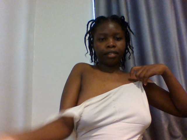 Comfort2a live cam on BongaCams