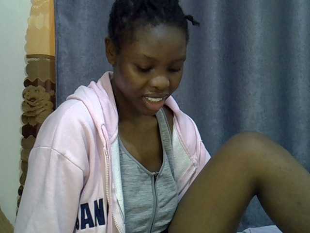 Comfort2a live cam on BongaCams