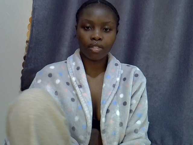 Comfort2a live cam on BongaCams