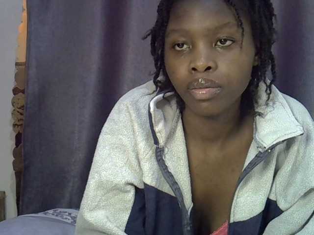 Comfort2a live cam on BongaCams