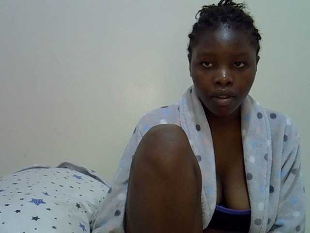 Comfort2a live cam on BongaCams