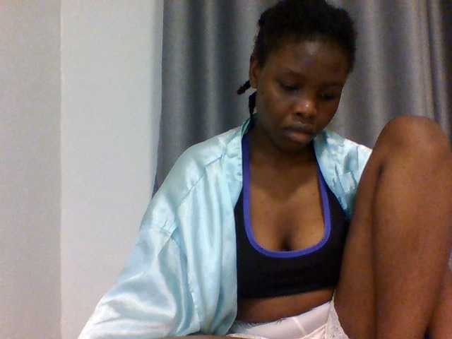 Comfort2a live cam on BongaCams