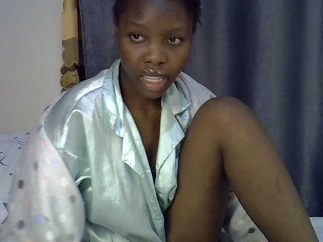 Comfort2a live cam on BongaCams