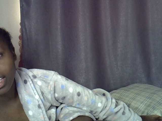 Comfort2a live cam on BongaCams