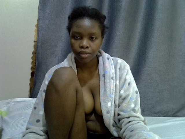 Comfort2a live cam on BongaCams