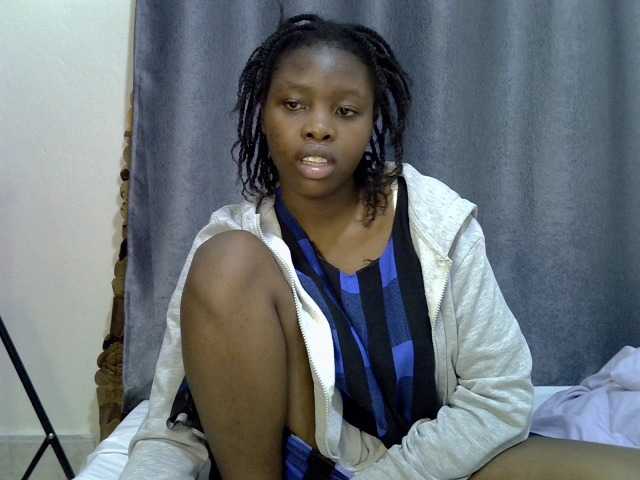 Comfort2a live cam on BongaCams