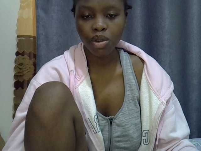 Comfort2a live cam on BongaCams