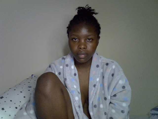 Comfort2a live cam on BongaCams