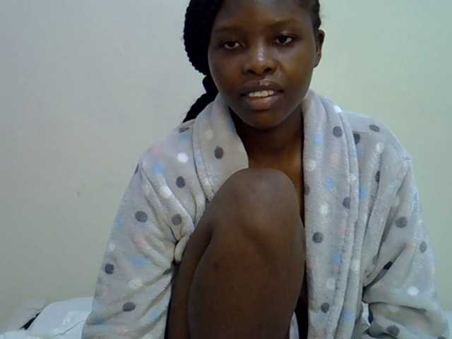 Comfort2a live cam on BongaCams
