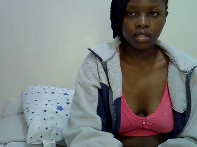 Comfort2a live cam on BongaCams