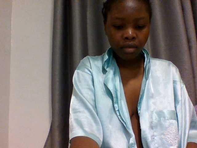 Comfort2a live cam on BongaCams