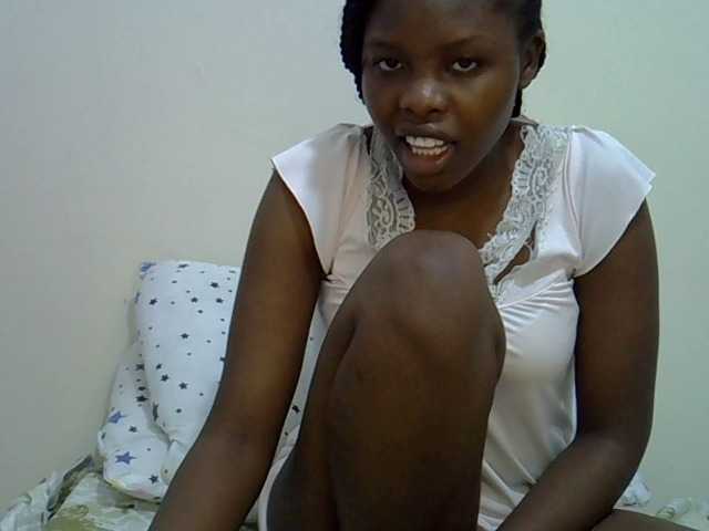 Comfort2a live cam on BongaCams