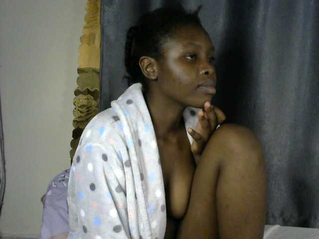 Comfort2a live cam on BongaCams