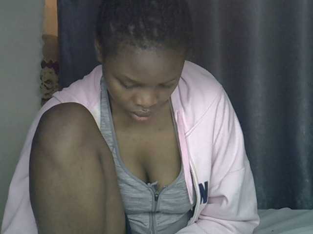 Comfort2a live cam on BongaCams