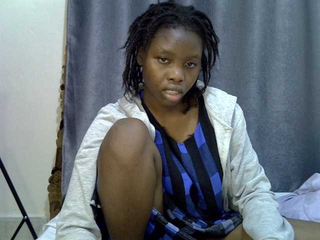 Comfort2a live cam on BongaCams