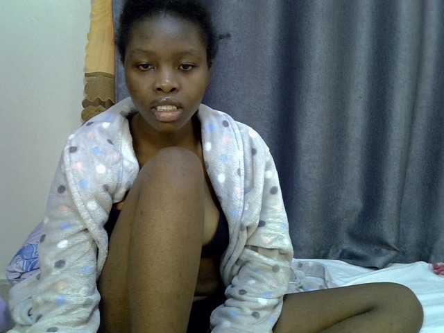 Comfort2a live cam on BongaCams