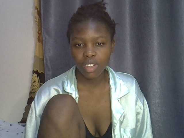Comfort2a live cam on BongaCams
