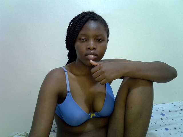 Comfort2a live cam on BongaCams