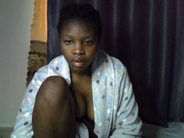 Comfort2a live cam on BongaCams