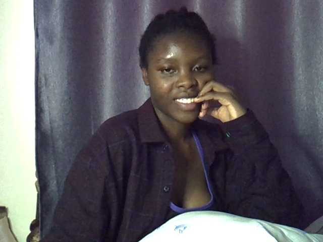 Comfort2a live cam on BongaCams