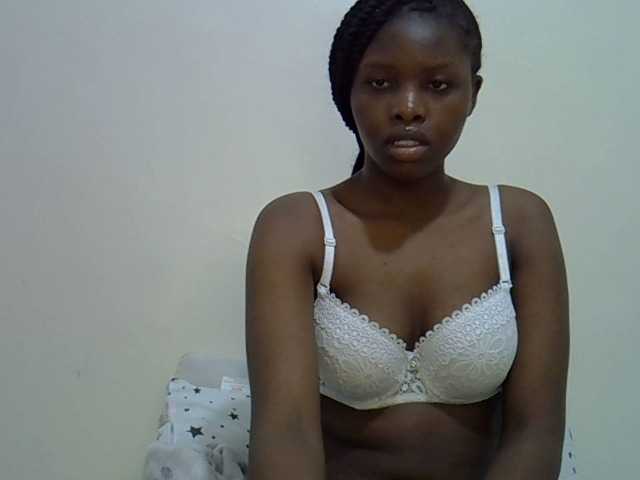Comfort2a live cam on BongaCams