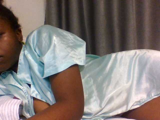 Comfort2a live cam on BongaCams