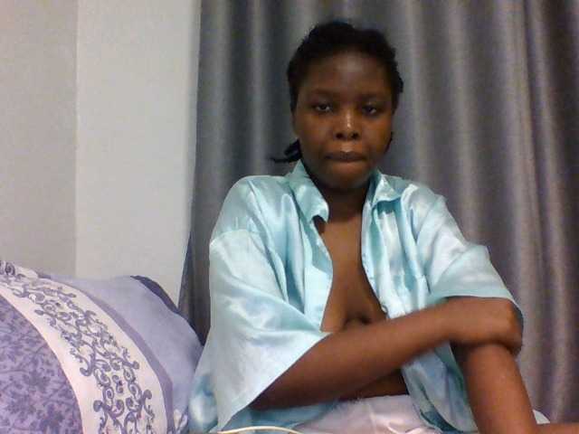 Comfort2a live cam on BongaCams