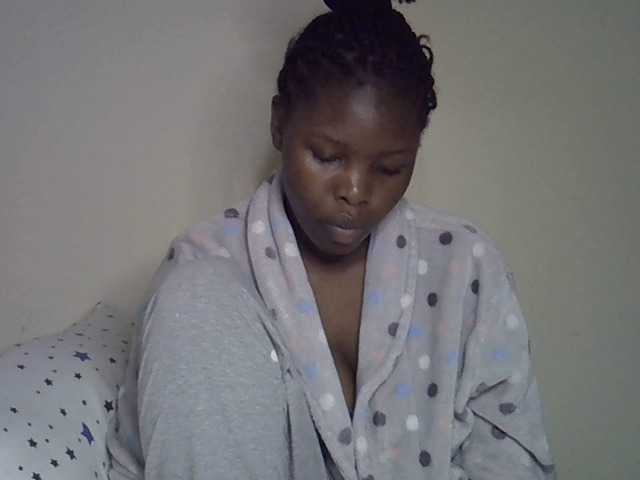 Comfort2a live cam on BongaCams