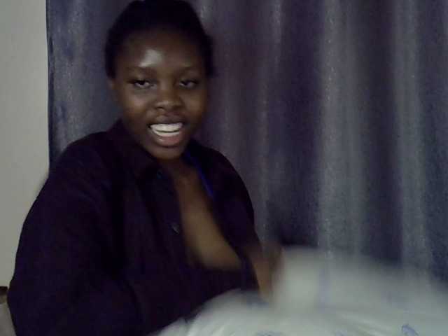 Comfort2a live cam on BongaCams