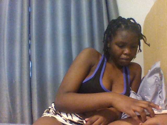 Comfort2a live cam on BongaCams