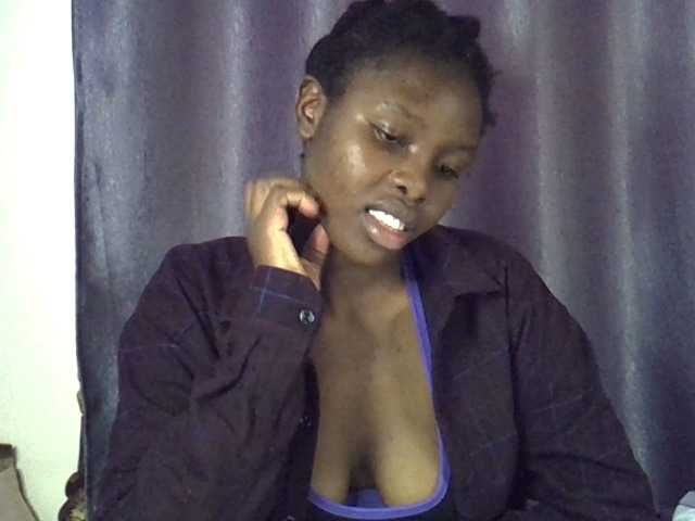 Comfort2a live cam on BongaCams