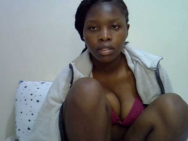Comfort2a live cam on BongaCams