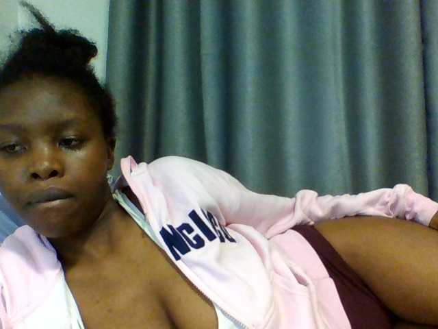 Comfort2a live cam on BongaCams