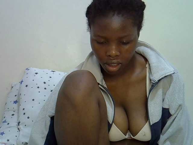 Comfort2a live cam on BongaCams