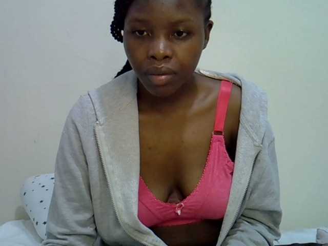 Comfort2a live cam on BongaCams
