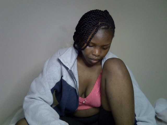 Comfort2a live cam on BongaCams