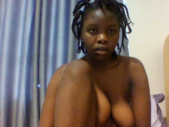 Comfort2a live cam on BongaCams