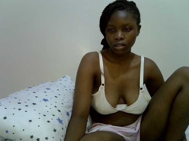 Comfort2a live cam on BongaCams