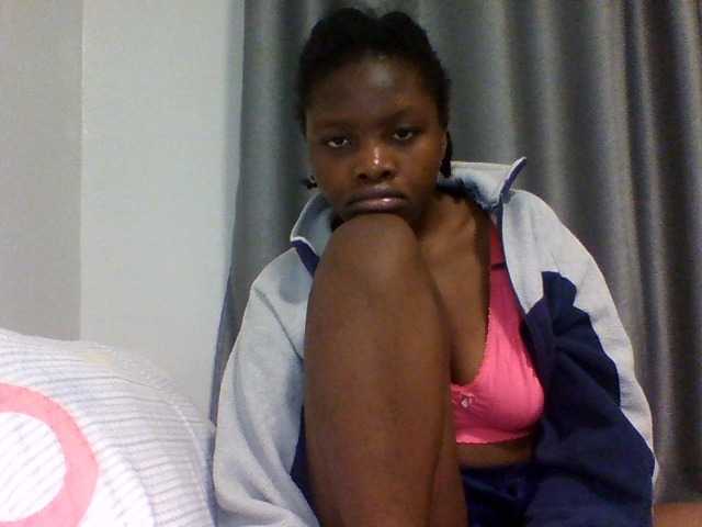 Comfort2a live cam on BongaCams