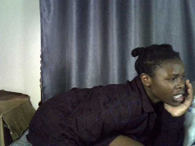 Comfort2a live cam on BongaCams