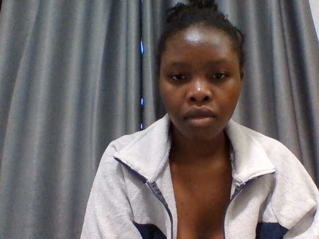 Comfort2a live cam on BongaCams